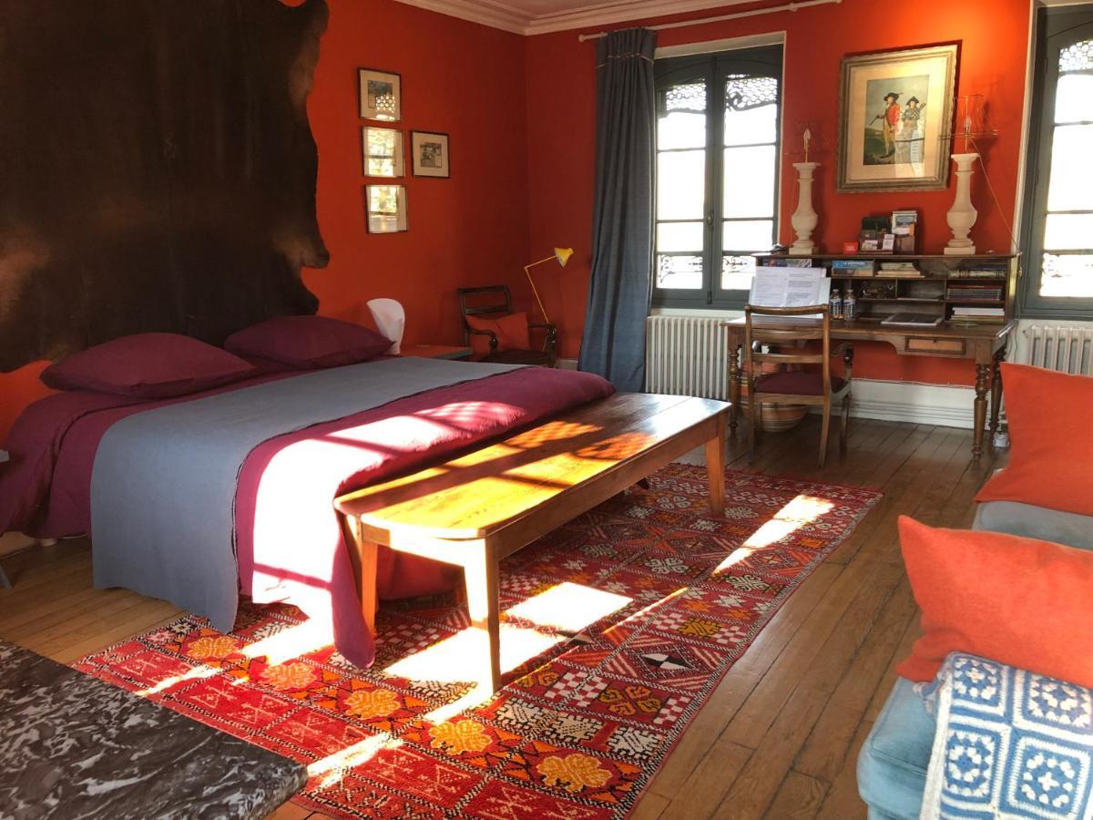 Bed In Versailles - Villa De La Piece D'Eau Des Suisses Eksteriør bilde